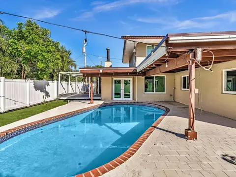 561 SE 3rd Ave, Pompano Beach, FL 33060 photo 64