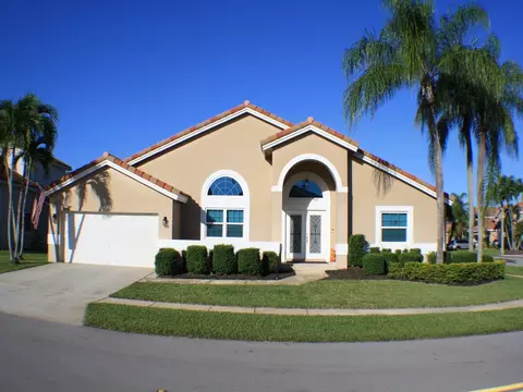 960 NW 202nd Ln, Pembroke Pines, FL 33029