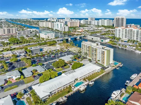 2866 NE 30th St #7, Fort Lauderdale, FL 33306