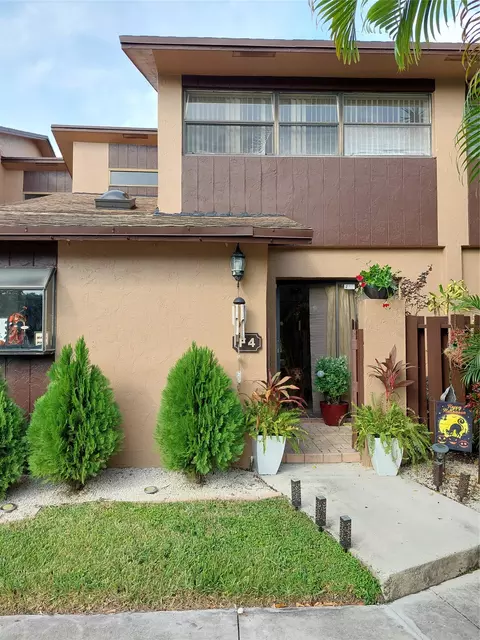 7780 NW 79th Ave #F4, Tamarac, FL 33321