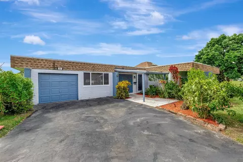 5007 Sago Palm Cir, Tamarac, FL 33319