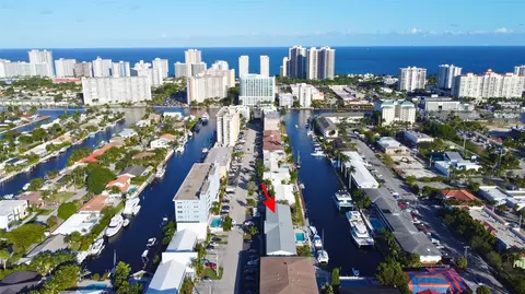 2808 NE 33rd Ct #203, Fort Lauderdale, FL 33306