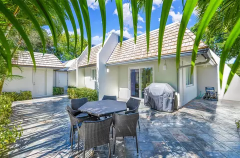 4013 N Cypress Dr #4019-P8, Pompano Beach, FL 33069