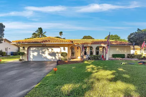 466 NW 94th Way, Coral Springs, FL 33071