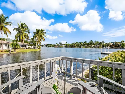 2225 NE 15th Ct, Fort Lauderdale, FL 33304