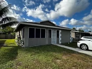 2900 NW 2nd St, Pompano Beach, FL 33069