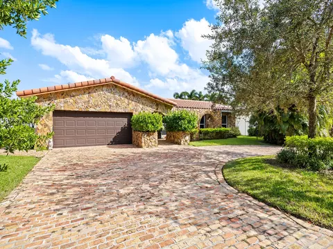 3273 NW 120th Ave, Coral Springs, FL 33065