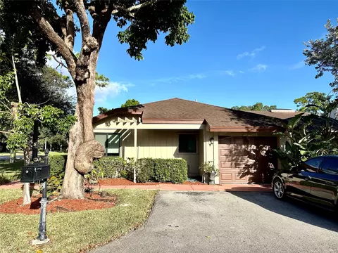 22630 Vistawood Way, Boca Raton, FL 33428
