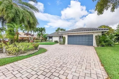 8635 Banyan Ct, Tamarac, FL 33321