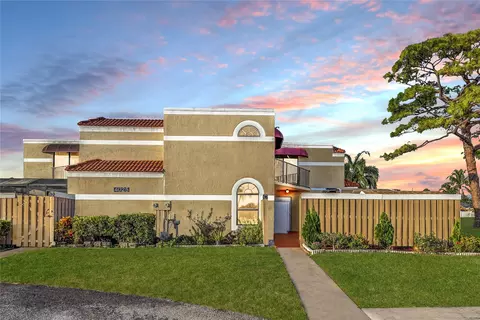 4025 Village Dr #C, Delray Beach, FL 33445