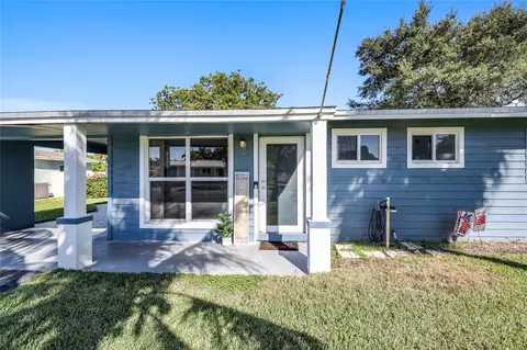 331 SE 7th St, Pompano Beach, FL 33060 photo 2