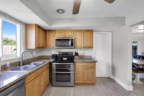 331 SE 7th St, Pompano Beach, FL 33060 photo 15