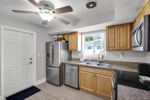 331 SE 7th St, Pompano Beach, FL 33060 photo 14