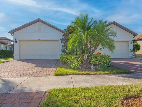 5169 Longhorn Dr, Vero Beach, FL 32967
