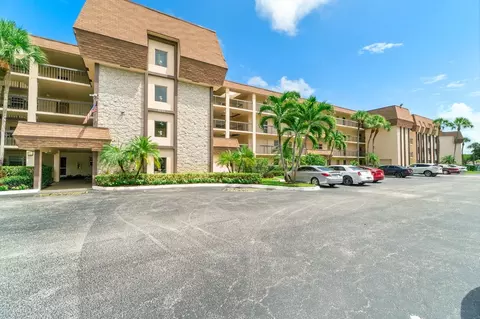 6200 NW 2nd Ave #215, Boca Raton, FL 33487