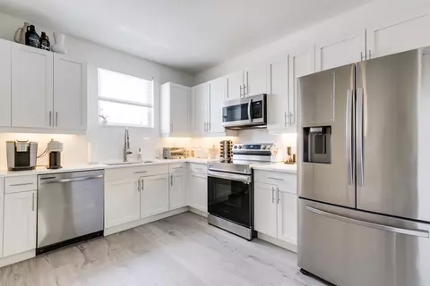 310 SW 14th Ave #310, Fort Lauderdale, FL 33312
