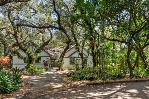 2102 Tanbark, Fort Lauderdale, FL 33312