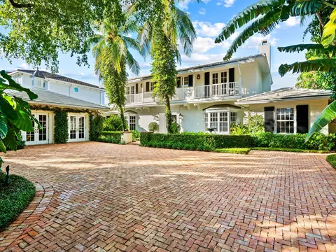 1759 SE 10th St, Fort Lauderdale, FL 33316