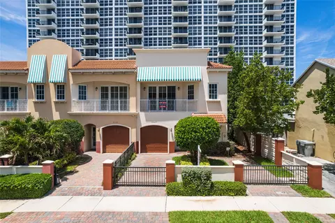 3247 NE 5th St #3247, Pompano Beach, FL 33062