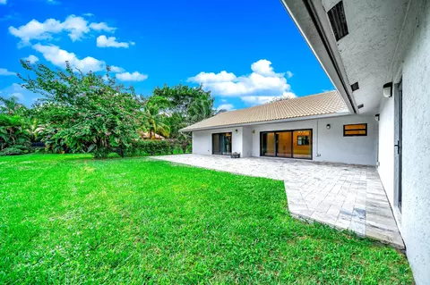 7100 Hialeah Ln, Parkland, FL 33067 photo 7