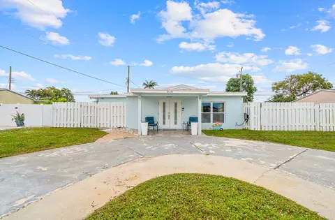 610 NE 58th St, Oakland Park, FL 33334