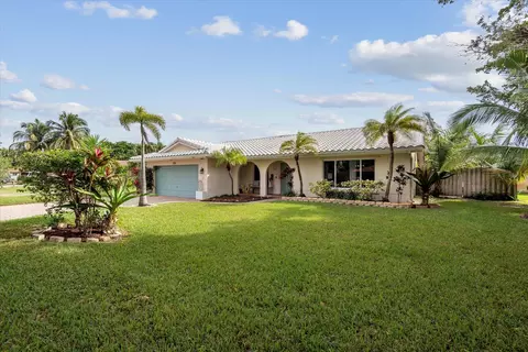 279 NW 89th Ave, Coral Springs, FL 33071