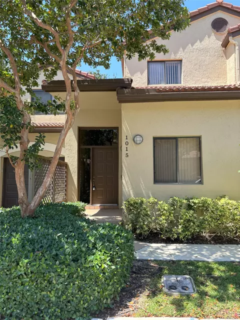 1015 NW 105th Ave #D-138, Plantation, FL 33322