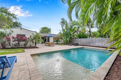 1913 NE 7th Pl, Fort Lauderdale, FL 33304