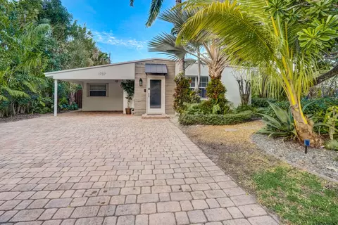 1737 NE 16th St, Fort Lauderdale, FL 33304