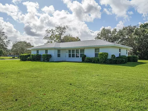2401 Cordova, Vero Beach, FL 32960
