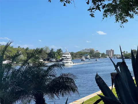 3150 NE 48th Ct #109, Lighthouse Point, FL 33064