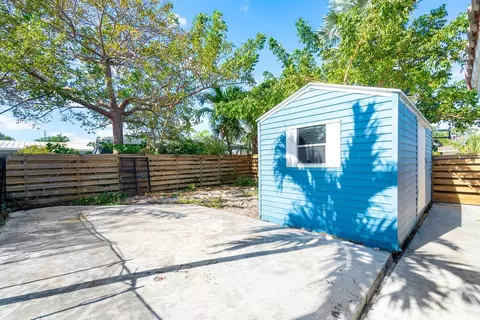 2160 NE 28th St, Lighthouse Point, FL 33064 photo 41