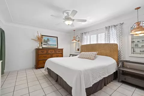 2160 NE 28th St, Lighthouse Point, FL 33064 photo 26