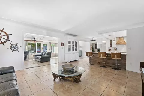 2160 NE 28th St, Lighthouse Point, FL 33064 photo 22