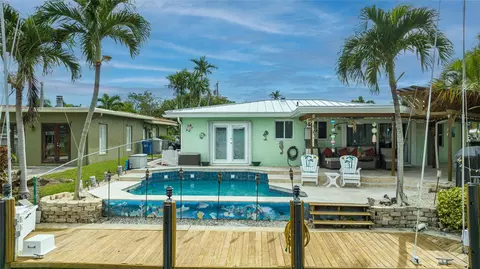 211 SE 10th St, Pompano Beach, FL 33060