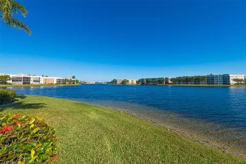 10432 E Clairmont Cir #209, Tamarac, FL 33321