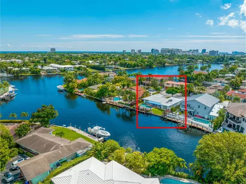 2213 NE 17th Ct, Fort Lauderdale, FL 33305