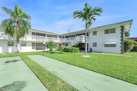 1631 NW 46th Ave #123, Lauderhill, FL 33313