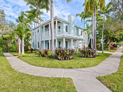 903 SE 11th Ct, Fort Lauderdale, FL 33316