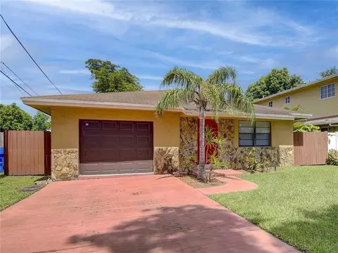2811 N 38th Ave, Hollywood, FL 33021
