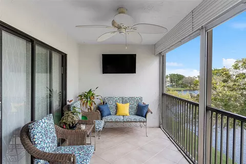 2213 Cypress Island Dr #406, Pompano Beach, FL 33069