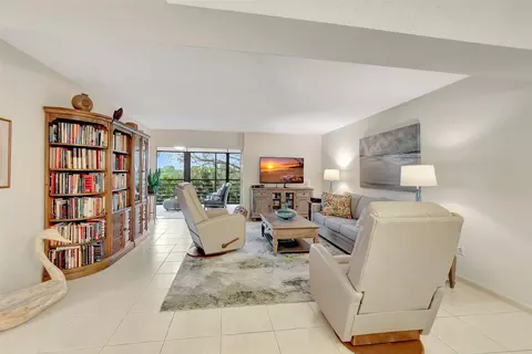 9170 SW 14th St #4201, Boca Raton, FL 33428 photo 9