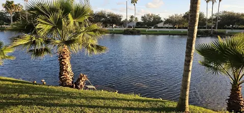 10400 Buenos Aires St, Hollywood, FL 33026