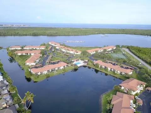 6142 SE Landing Way #16, Stuart, FL 34997