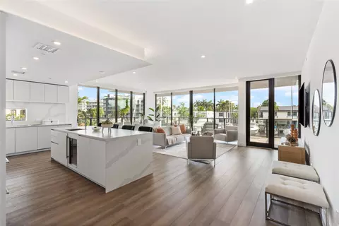 124 Hendricks Isle #201, Fort Lauderdale, FL 33301