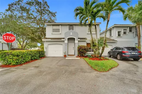 4725 Grapevine Way #4725, Davie, FL 33331