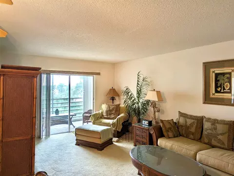 2731 NE 14th Street Cswy #519, Pompano Beach, FL 33062