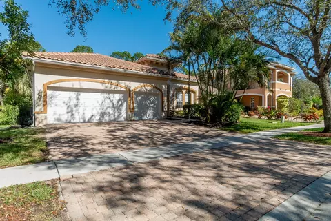 6643 Aliso Ave, West Palm Beach, FL 33413
