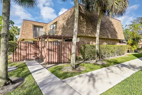 5983 NW 55th Ln #5983, Tamarac, FL 33319