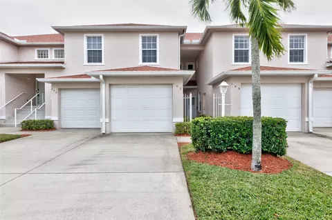 235 Grand Royale Cir #102, Vero Beach, FL 32962
